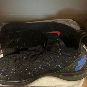 Nike zoom kd 11 size 13 black/ black crimson